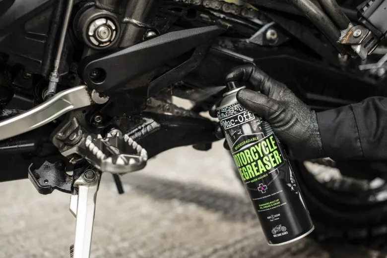 Biodegradowalny spray do Usuwania Smaru Muc-Off Degreaser