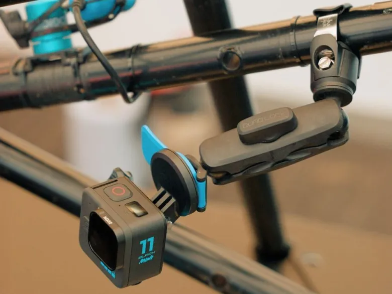 Podstawa na klatkę bezpieczeństwa i rury większej średnicy Quad Lock®