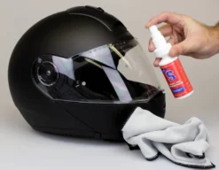 Preparat Do Czyszczenia Wizjera I Skorupy Kasku S100 Visier Und Helmreiniger